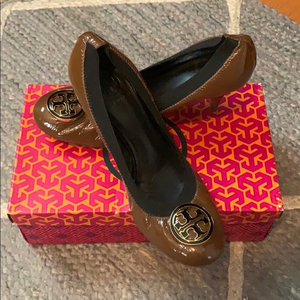 Tory Burch 9.5 kitten heel pumps